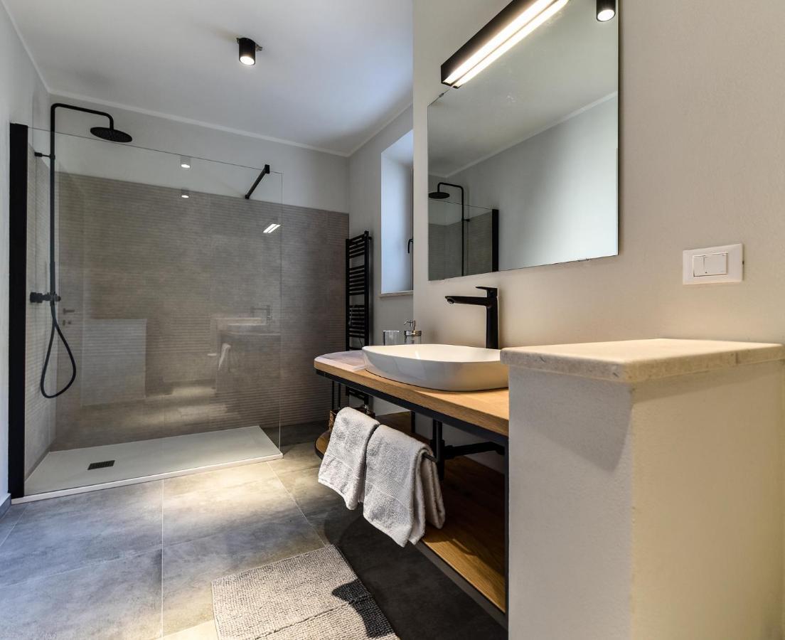 L'Abbraccio Della Quercia Apartman Momjan Kültér fotó