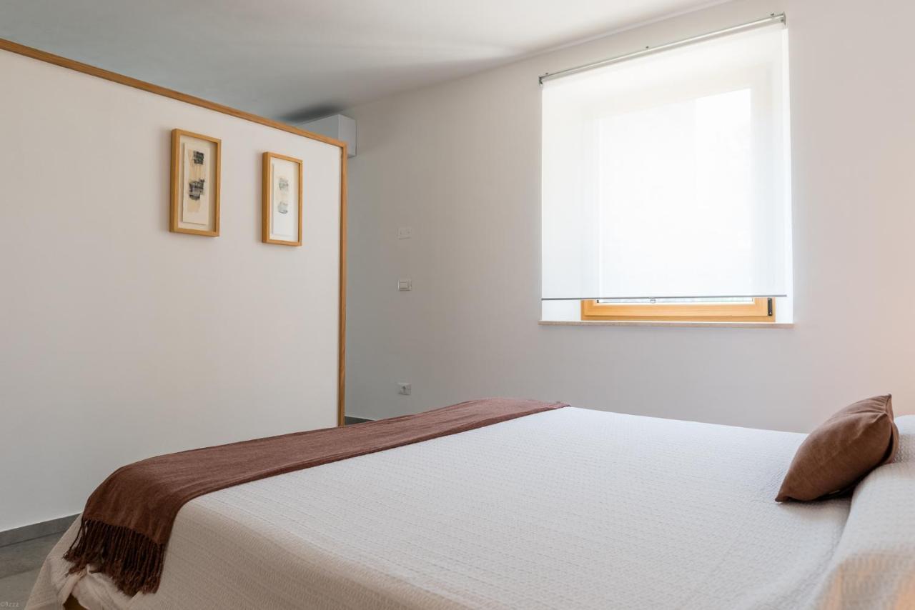 L'Abbraccio Della Quercia Apartman Momjan Kültér fotó